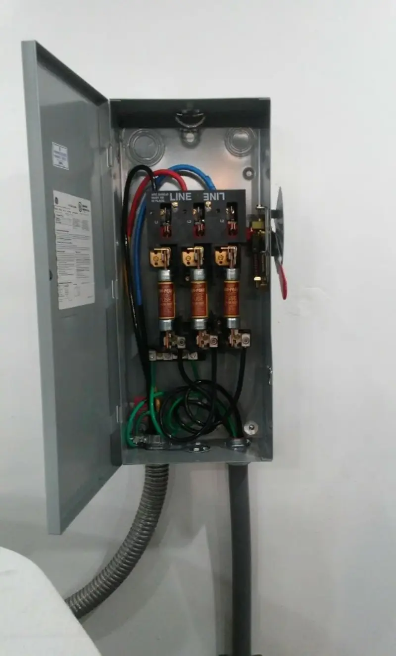 Three-phase disconnect switch installed for Electrical Wiring & Rewiring in Greenville